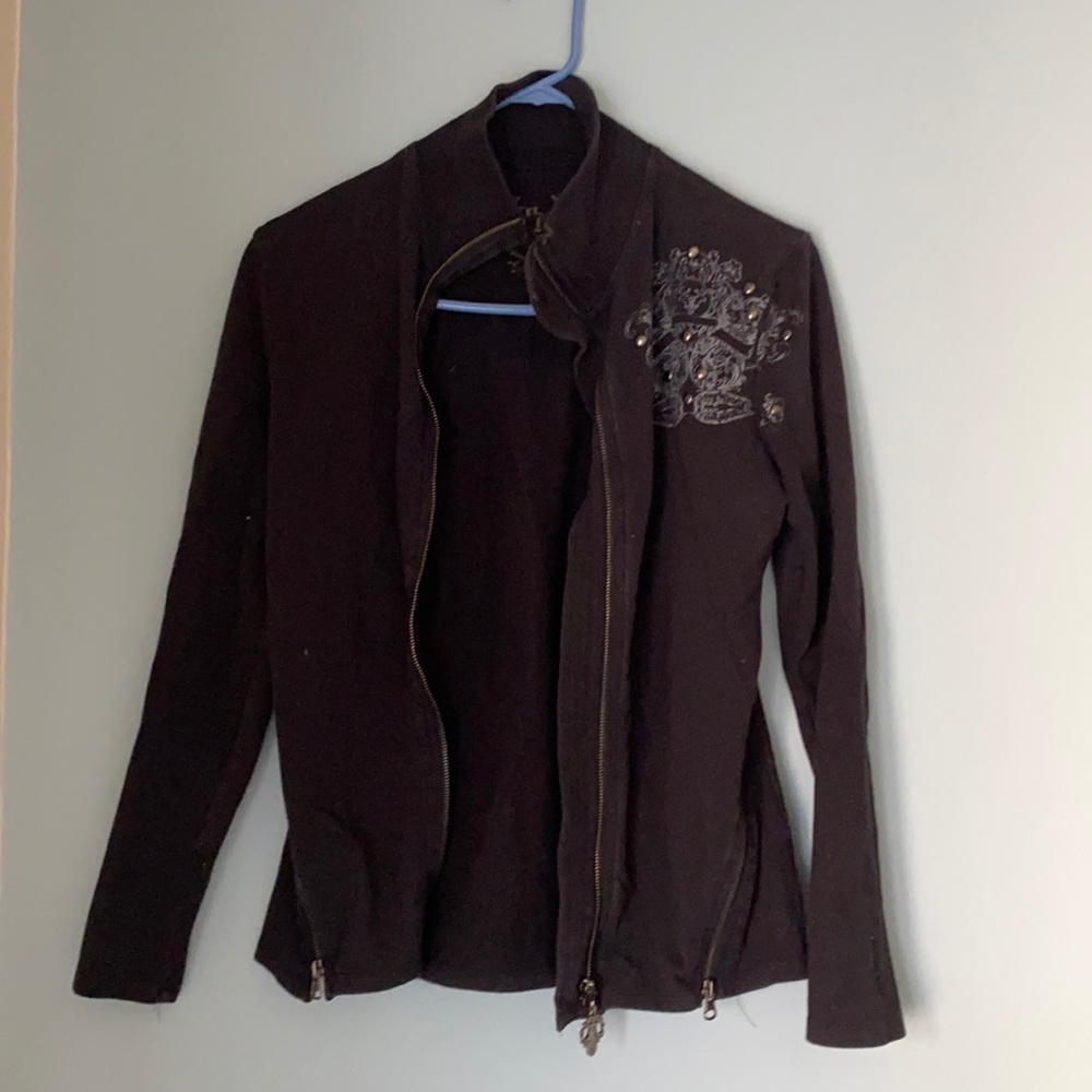 Treasure rock zip up black